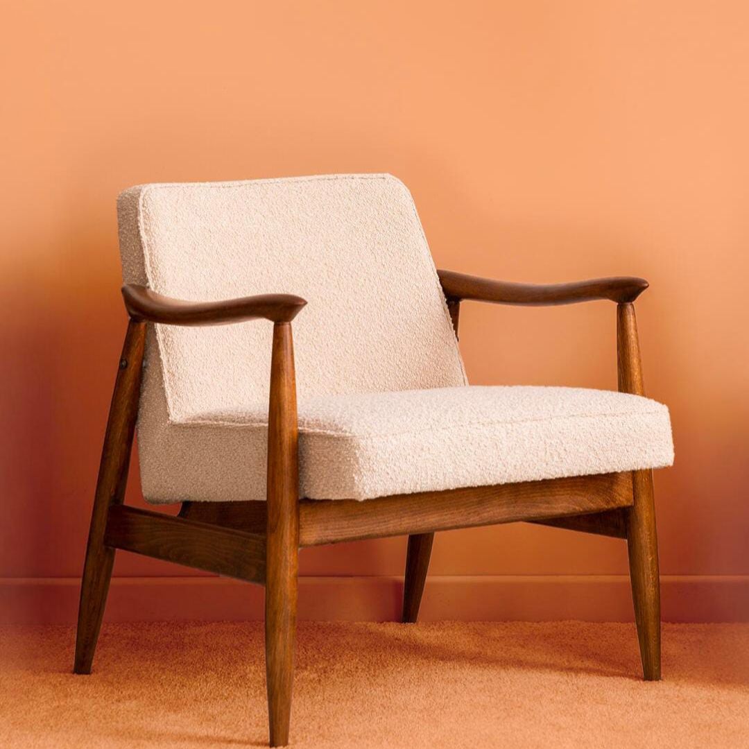 Gileteen Wooden Modern Accent Rest Chair with Comfortable Cushion and Sturdy Frame